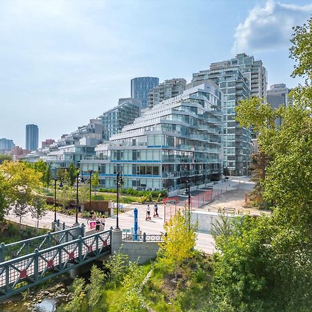 Guest Favorite Riverside Retreat- Walking Trails, Downtown Near Stampede! Free Banff Pass, Wine, Gym, Parking! Calgary Extérieur photo